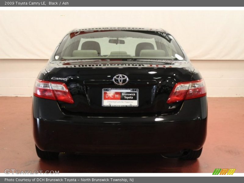 Black / Ash 2009 Toyota Camry LE