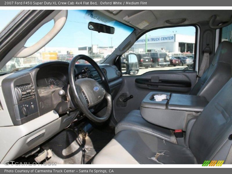 Oxford White / Medium Flint 2007 Ford F450 Super Duty XL Crew Cab 4x4 Flat Bed