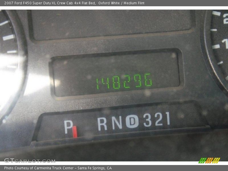 Oxford White / Medium Flint 2007 Ford F450 Super Duty XL Crew Cab 4x4 Flat Bed