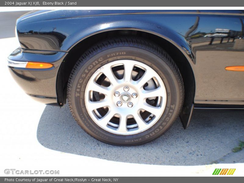 Ebony Black / Sand 2004 Jaguar XJ XJ8