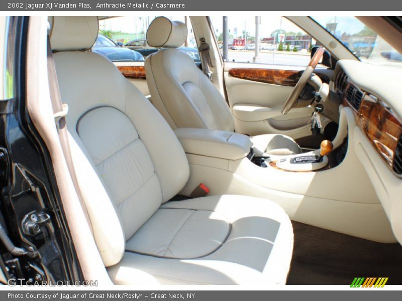 Anthracite Metallic / Cashmere 2002 Jaguar XJ Vanden Plas