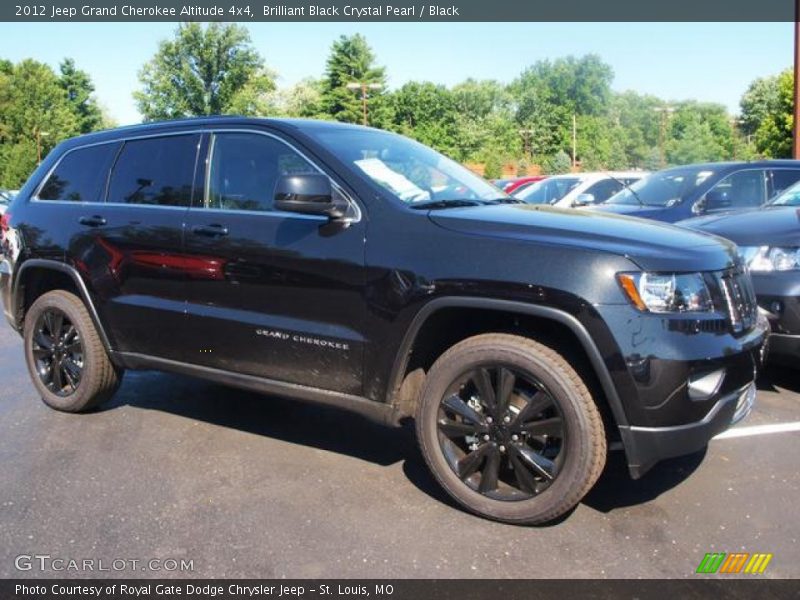 Brilliant Black Crystal Pearl / Black 2012 Jeep Grand Cherokee Altitude 4x4