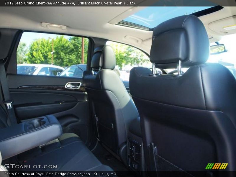 Brilliant Black Crystal Pearl / Black 2012 Jeep Grand Cherokee Altitude 4x4