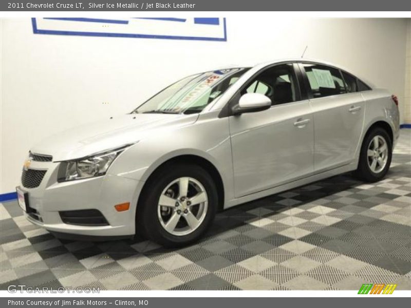 Silver Ice Metallic / Jet Black Leather 2011 Chevrolet Cruze LT