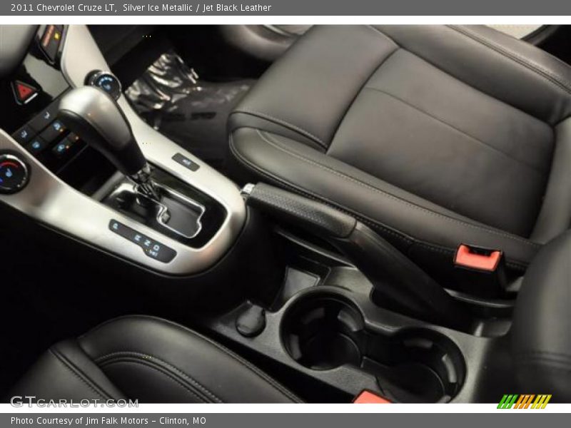 Silver Ice Metallic / Jet Black Leather 2011 Chevrolet Cruze LT