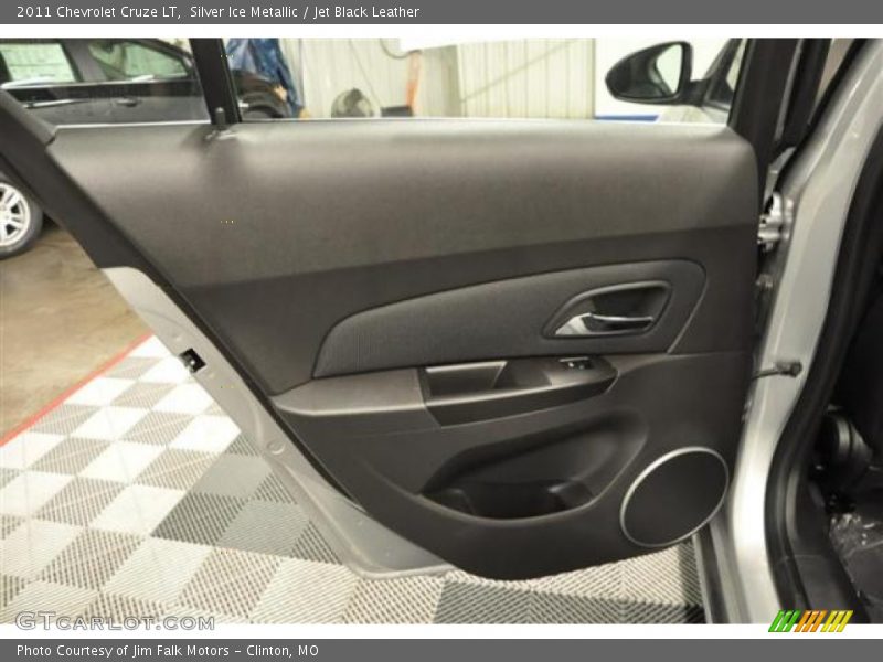 Silver Ice Metallic / Jet Black Leather 2011 Chevrolet Cruze LT