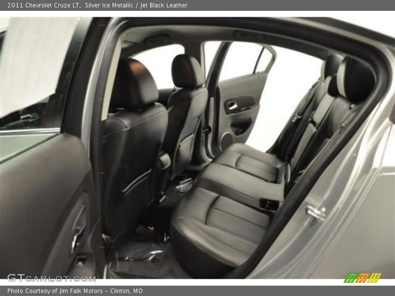 Silver Ice Metallic / Jet Black Leather 2011 Chevrolet Cruze LT