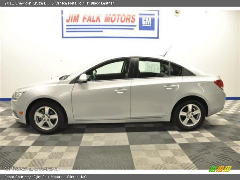 Silver Ice Metallic / Jet Black Leather 2011 Chevrolet Cruze LT