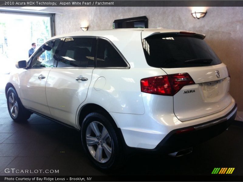Aspen White Pearl / Parchment 2010 Acura MDX Technology