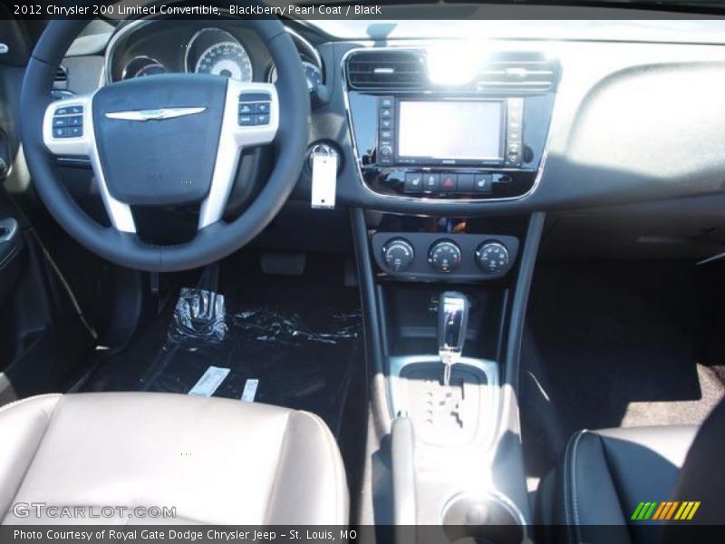 Blackberry Pearl Coat / Black 2012 Chrysler 200 Limited Convertible
