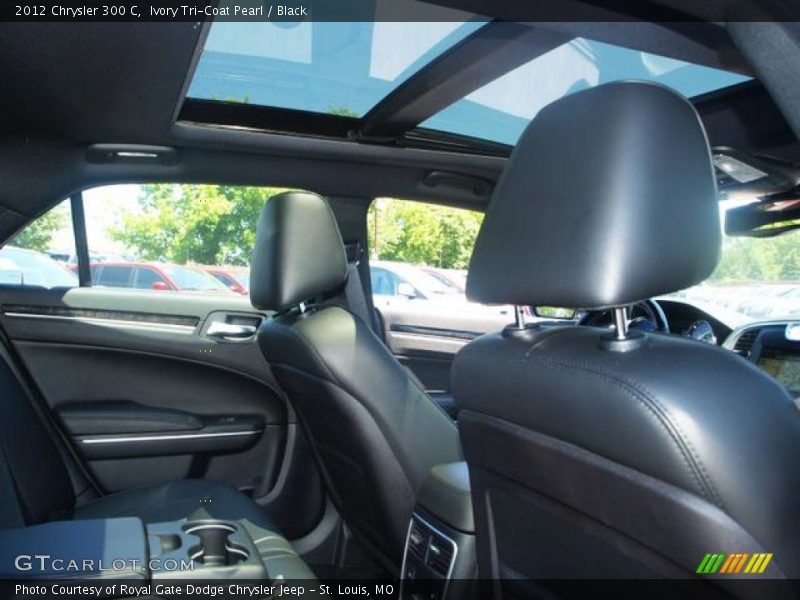 Ivory Tri-Coat Pearl / Black 2012 Chrysler 300 C
