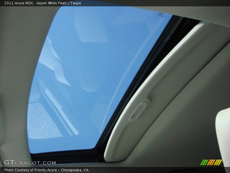 Aspen White Pearl / Taupe 2011 Acura MDX