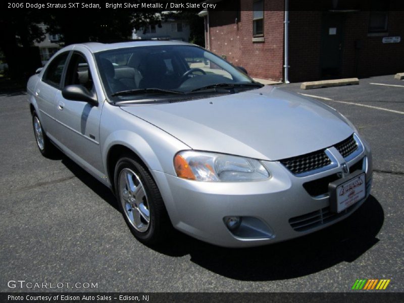 Bright Silver Metallic / Dark Slate Grey 2006 Dodge Stratus SXT Sedan