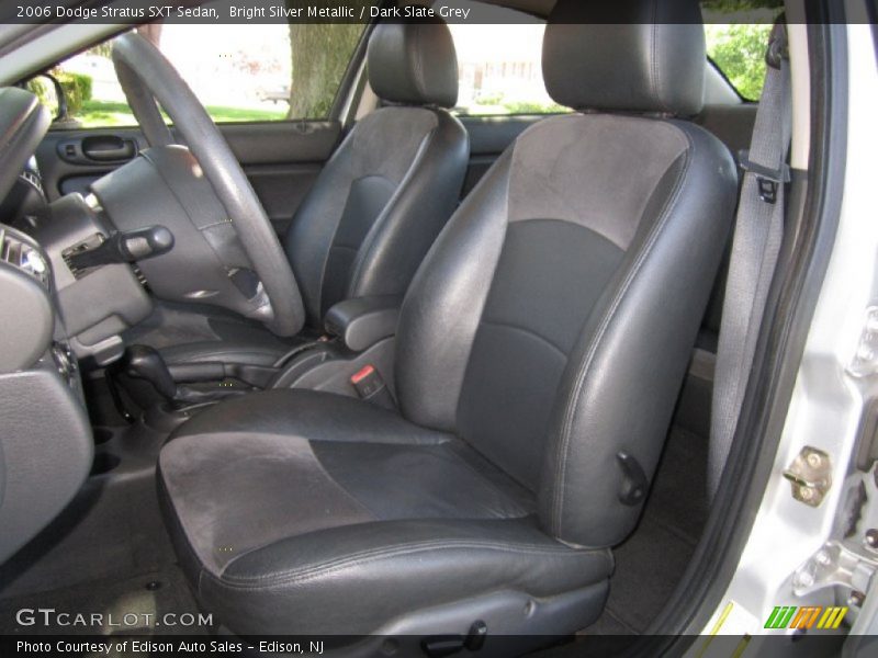 Bright Silver Metallic / Dark Slate Grey 2006 Dodge Stratus SXT Sedan