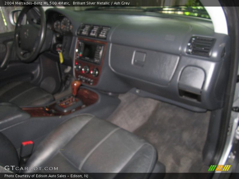 Brilliant Silver Metallic / Ash Grey 2004 Mercedes-Benz ML 500 4Matic