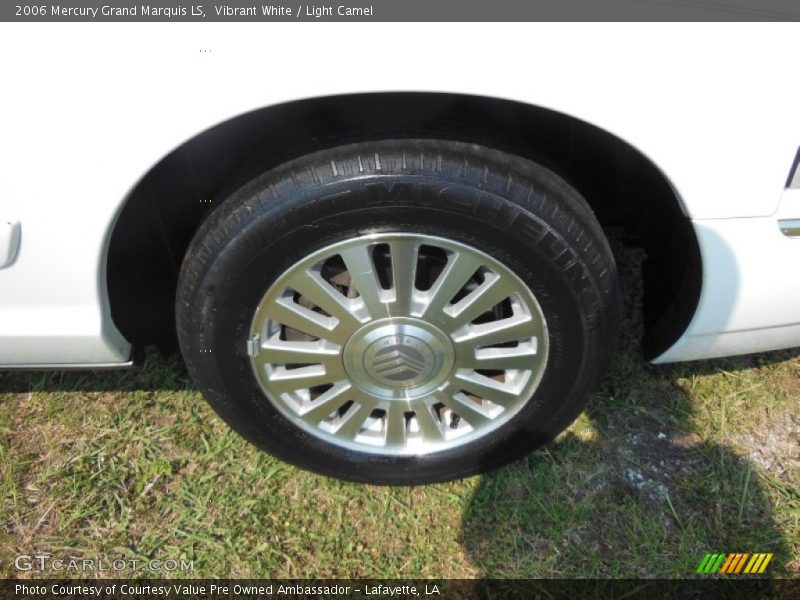 Vibrant White / Light Camel 2006 Mercury Grand Marquis LS