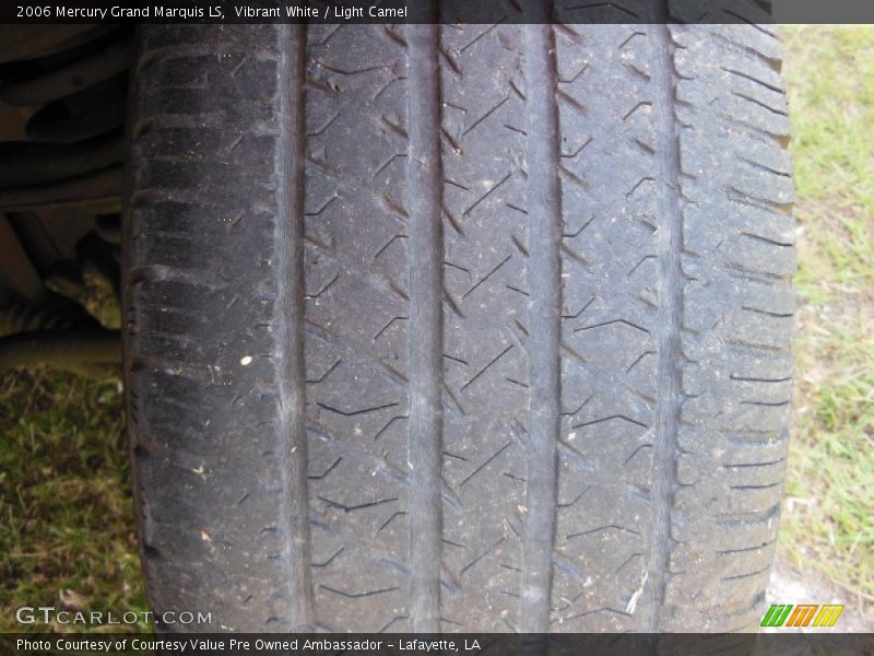 Vibrant White / Light Camel 2006 Mercury Grand Marquis LS