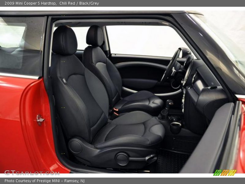 Chili Red / Black/Grey 2009 Mini Cooper S Hardtop