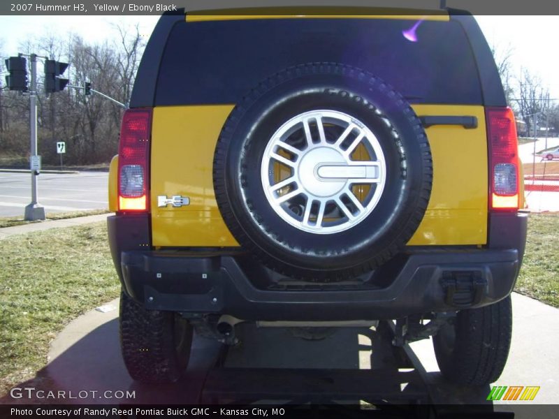 Yellow / Ebony Black 2007 Hummer H3