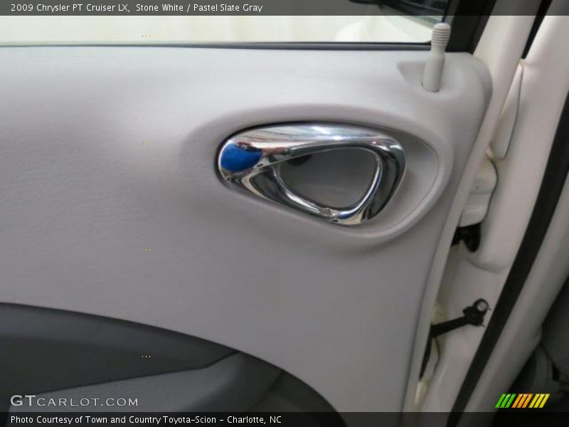 Stone White / Pastel Slate Gray 2009 Chrysler PT Cruiser LX