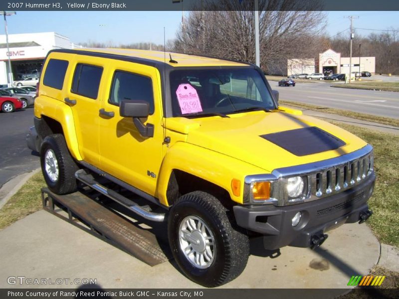 Yellow / Ebony Black 2007 Hummer H3