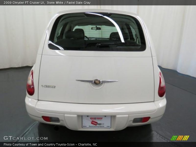 Stone White / Pastel Slate Gray 2009 Chrysler PT Cruiser LX
