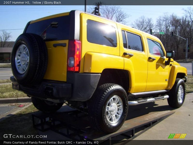 Yellow / Ebony Black 2007 Hummer H3