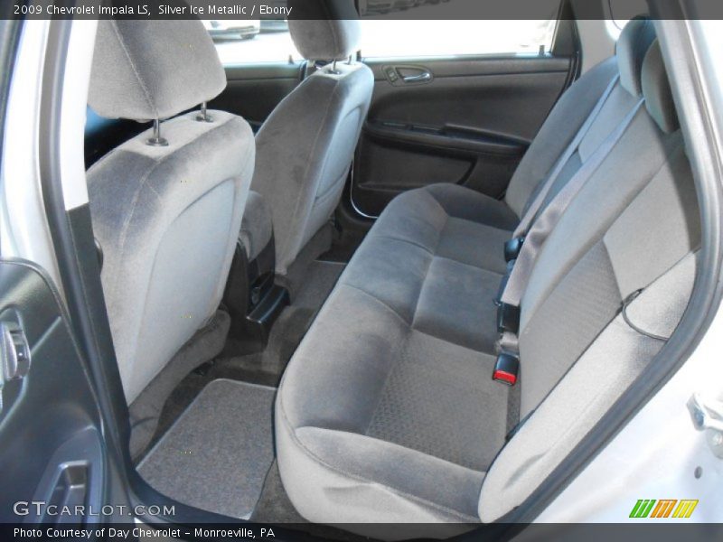 Silver Ice Metallic / Ebony 2009 Chevrolet Impala LS