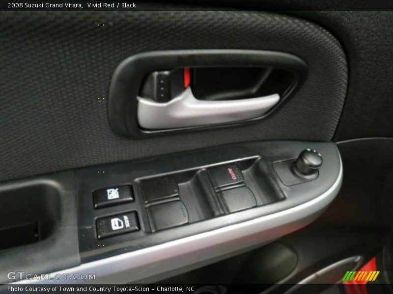 Vivid Red / Black 2008 Suzuki Grand Vitara