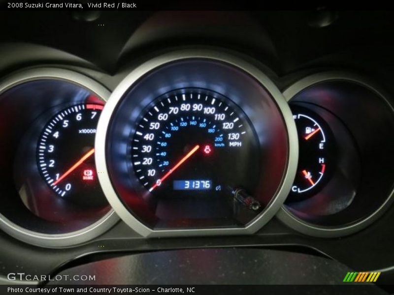 Vivid Red / Black 2008 Suzuki Grand Vitara