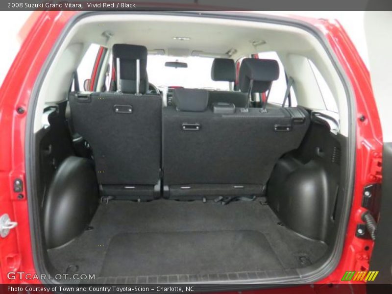 Vivid Red / Black 2008 Suzuki Grand Vitara