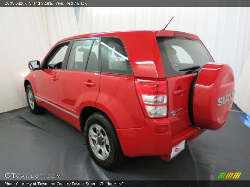 Vivid Red / Black 2008 Suzuki Grand Vitara