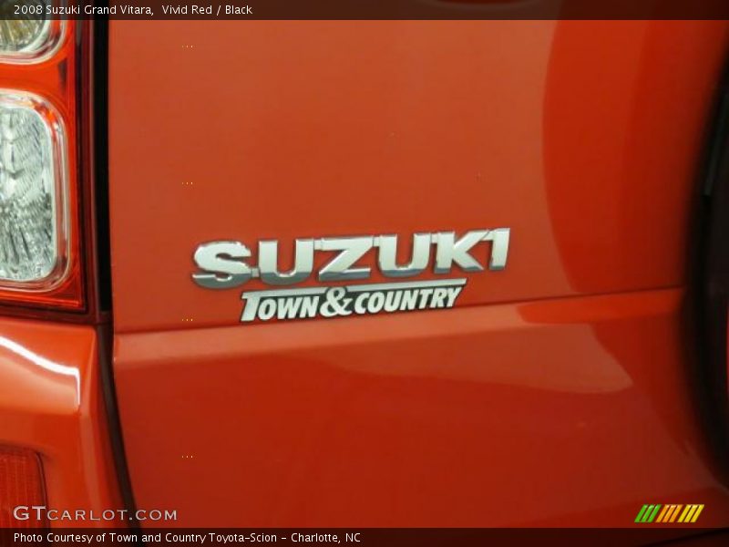 Vivid Red / Black 2008 Suzuki Grand Vitara