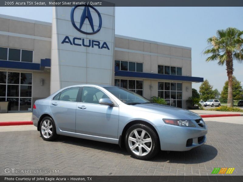 Front 3/4 View of 2005 TSX Sedan