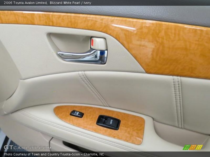 Blizzard White Pearl / Ivory 2006 Toyota Avalon Limited