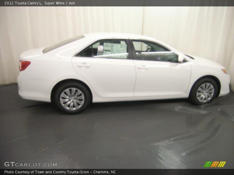 Super White / Ash 2012 Toyota Camry L