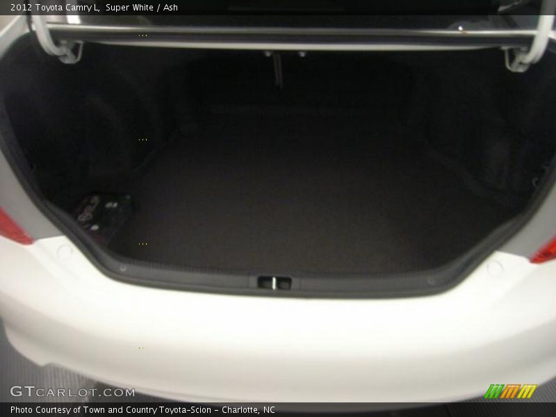 Super White / Ash 2012 Toyota Camry L