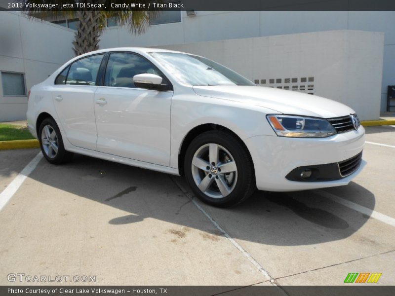 Candy White / Titan Black 2012 Volkswagen Jetta TDI Sedan