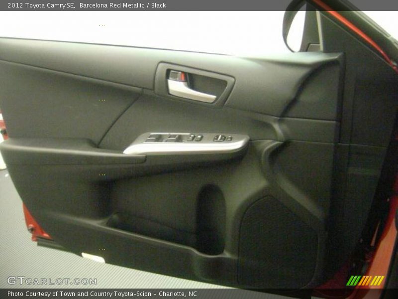 Barcelona Red Metallic / Black 2012 Toyota Camry SE