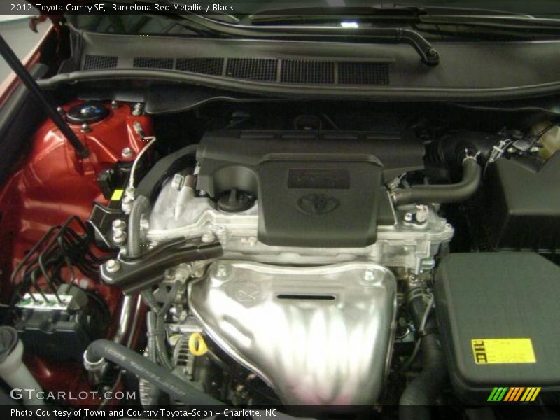 Barcelona Red Metallic / Black 2012 Toyota Camry SE