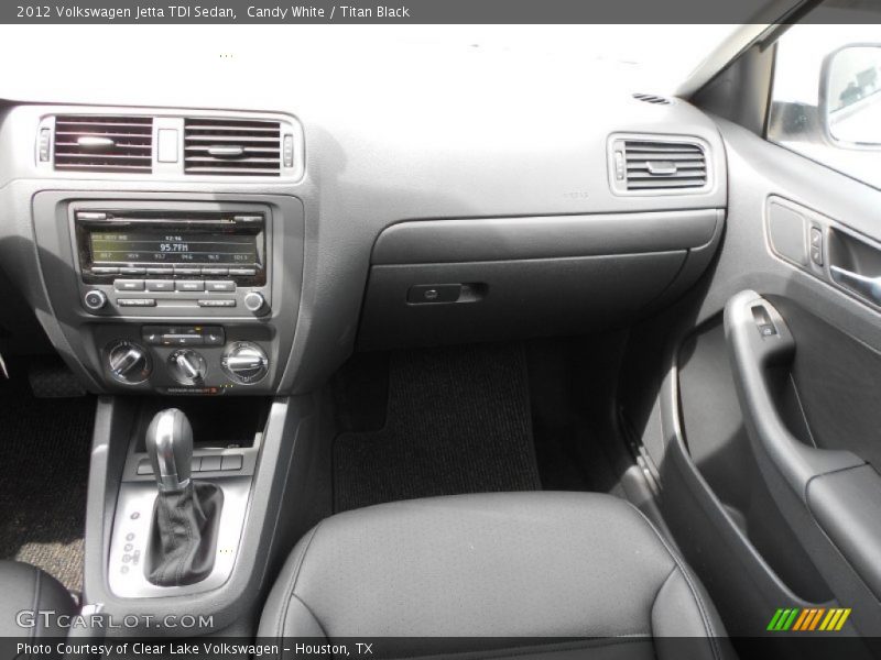 Candy White / Titan Black 2012 Volkswagen Jetta TDI Sedan
