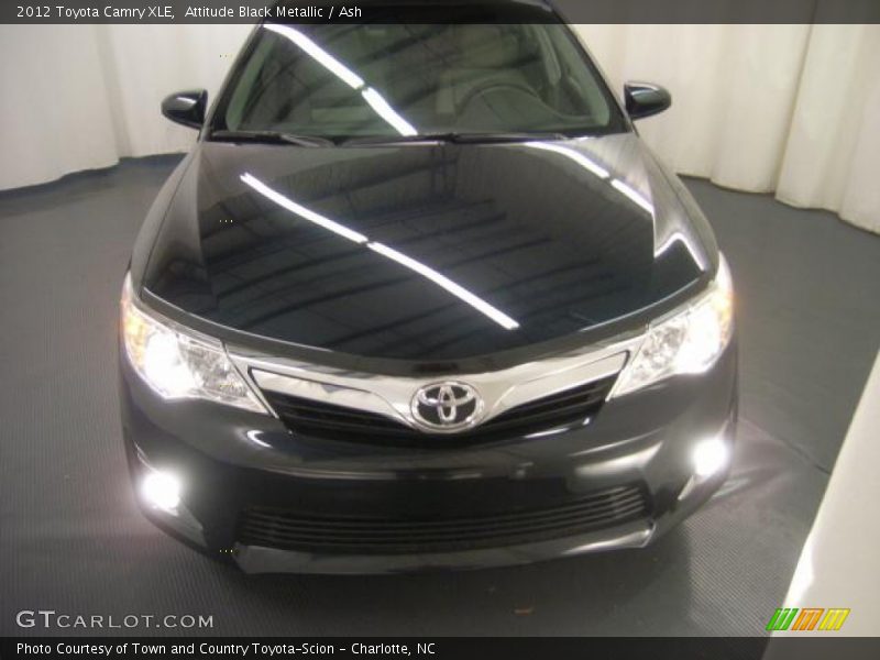 Attitude Black Metallic / Ash 2012 Toyota Camry XLE