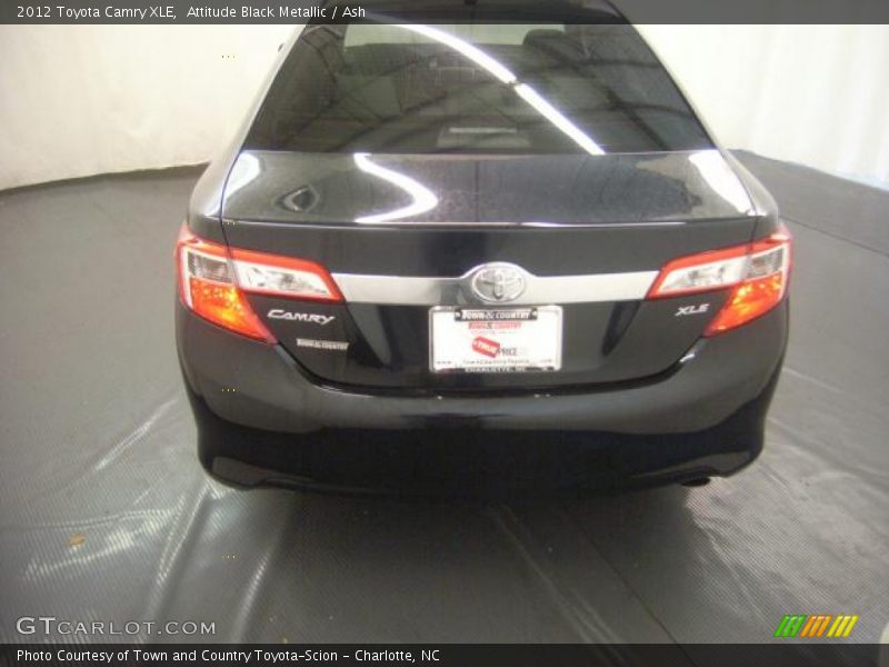 Attitude Black Metallic / Ash 2012 Toyota Camry XLE