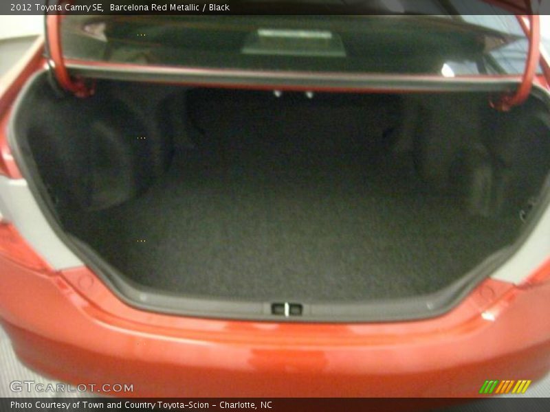 Barcelona Red Metallic / Black 2012 Toyota Camry SE