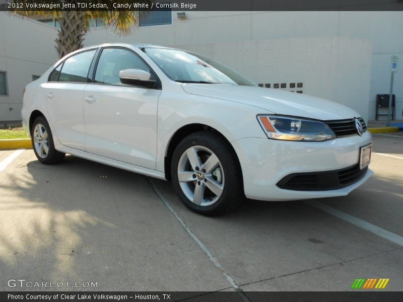 Candy White / Cornsilk Beige 2012 Volkswagen Jetta TDI Sedan