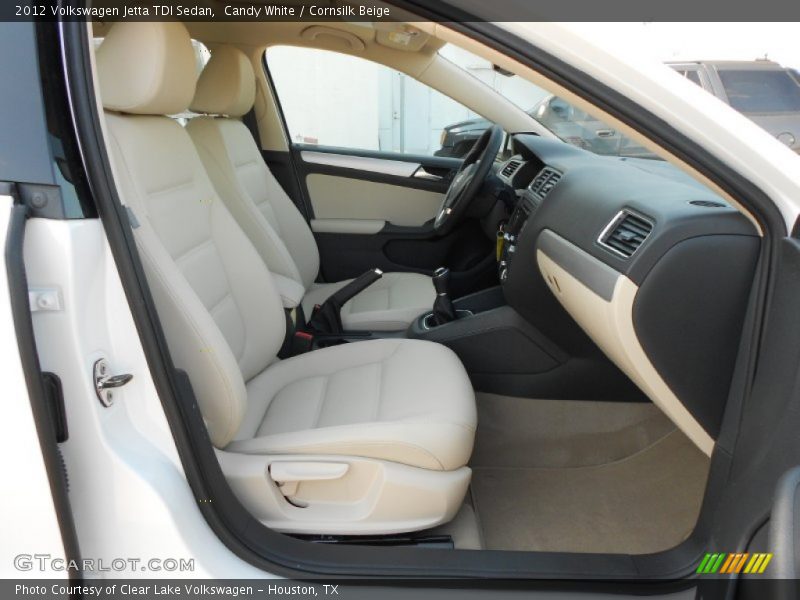 Candy White / Cornsilk Beige 2012 Volkswagen Jetta TDI Sedan