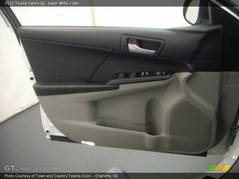 Super White / Ash 2012 Toyota Camry LE