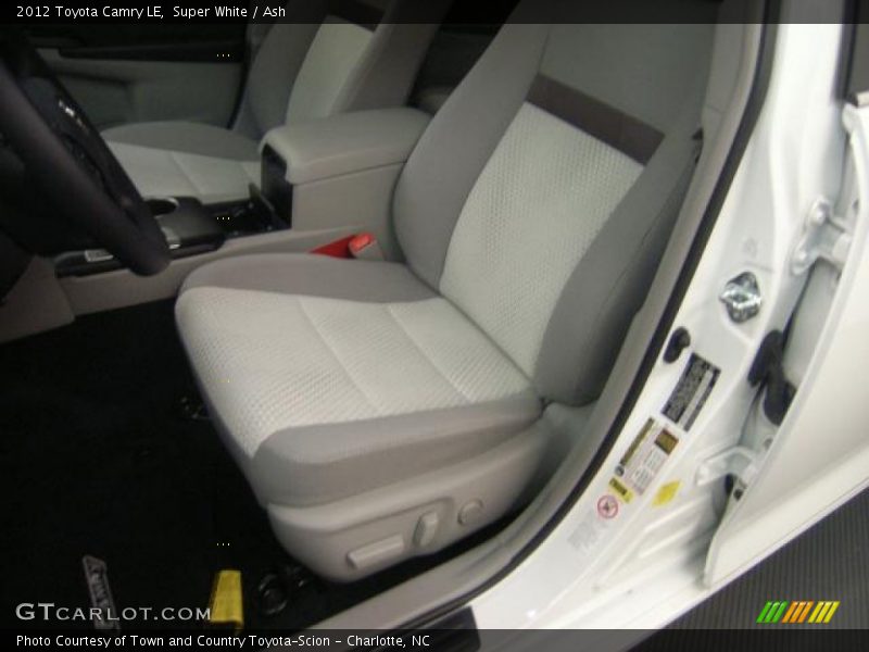 Super White / Ash 2012 Toyota Camry LE