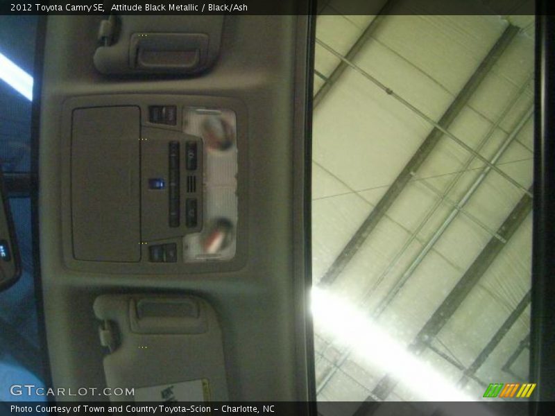 Attitude Black Metallic / Black/Ash 2012 Toyota Camry SE