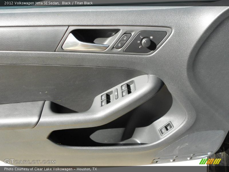 Black / Titan Black 2012 Volkswagen Jetta SE Sedan